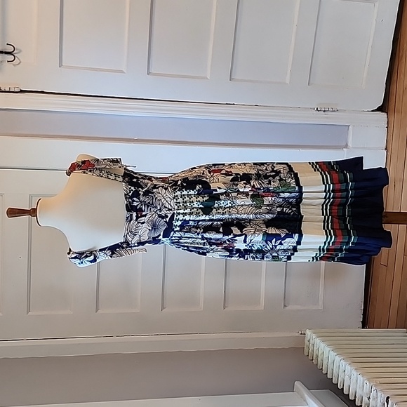 NWT Dalia MacPhee Pleated Tie Shoulder Floral Dress, Size S - Picture 7 of 16